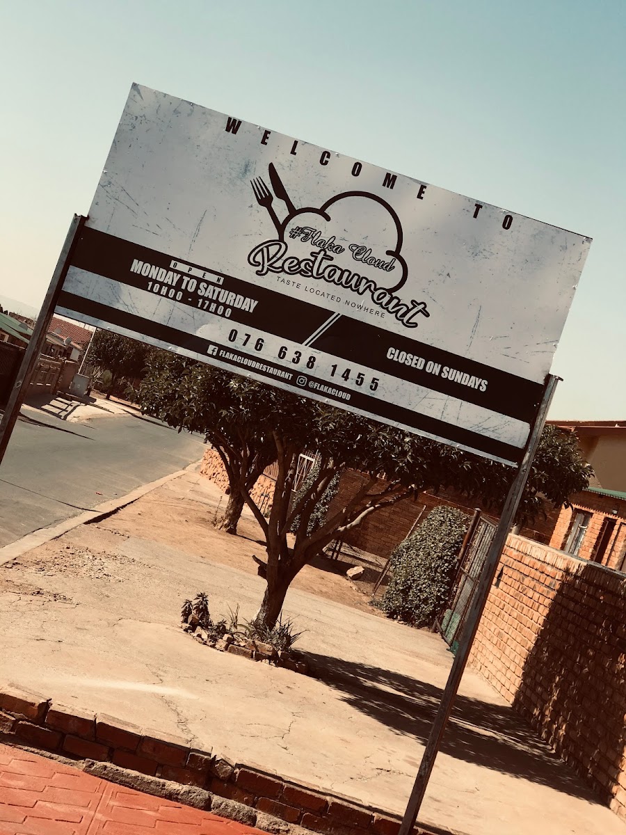 Flaka Cloud Restaurant-4